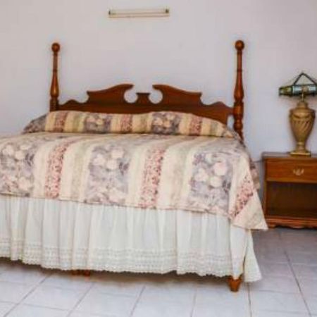 Vanvilla Guest House Negril Buitenkant foto
