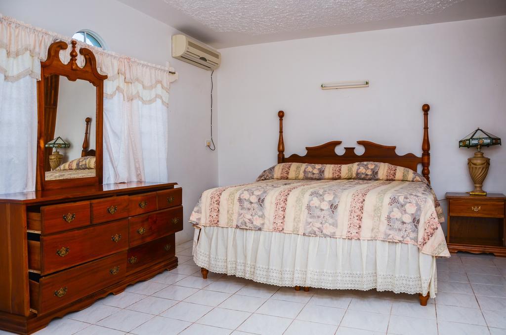Vanvilla Guest House Negril Kamer foto